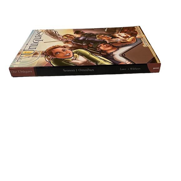 The Uniques Season 1 Omnibus Signed Numbered Webcomic Graphic Novel Comfort Love - Picture 6 of 13